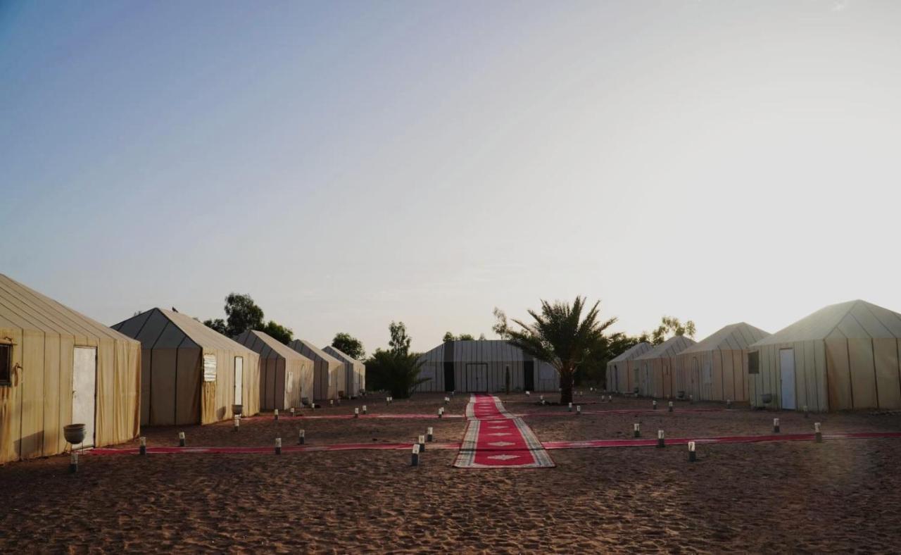 Tourza Desert Camp "Tents With Heating" Merzouga Eksteriør bilde