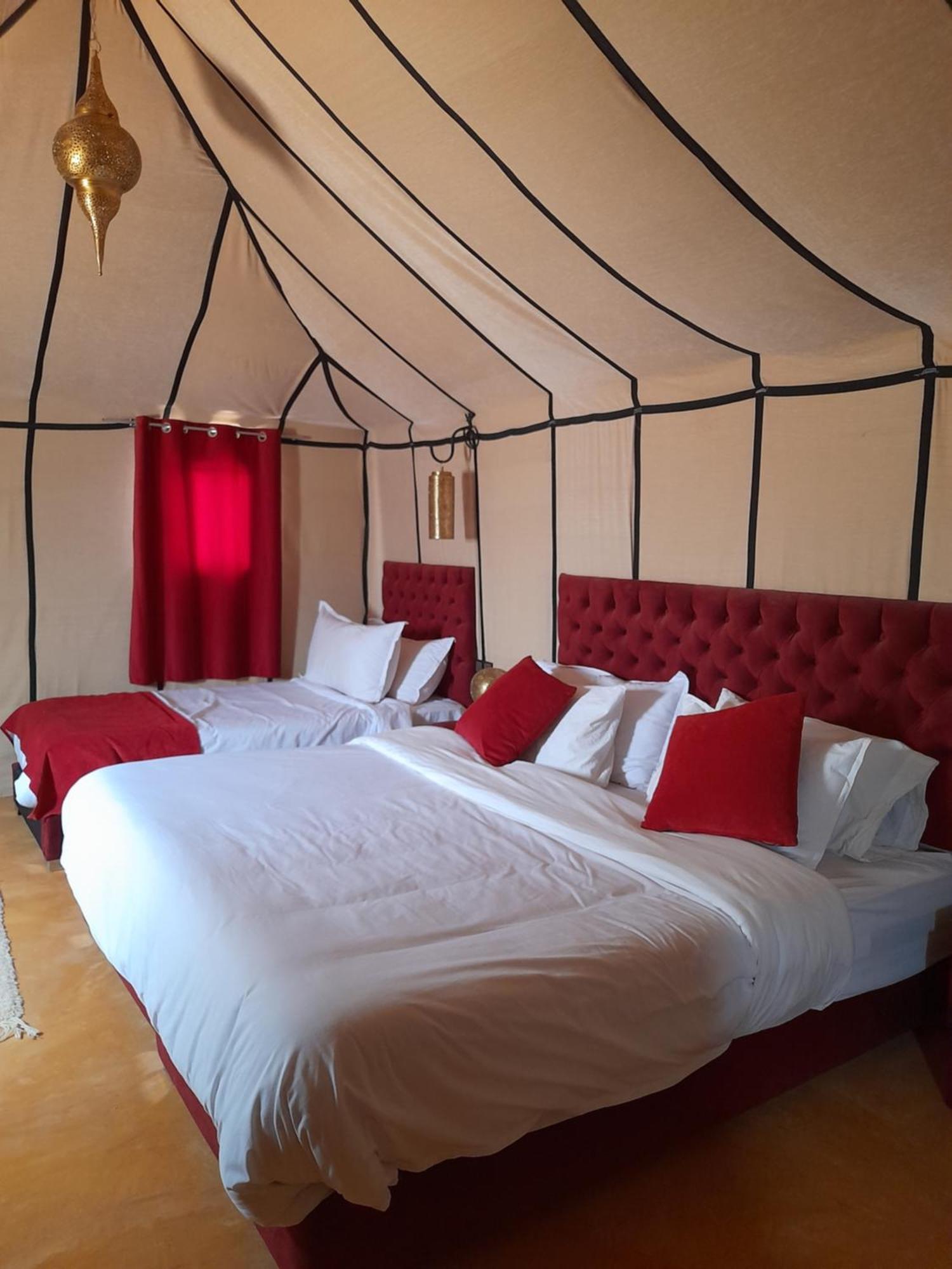 Tourza Desert Camp "Tents With Heating" Merzouga Eksteriør bilde