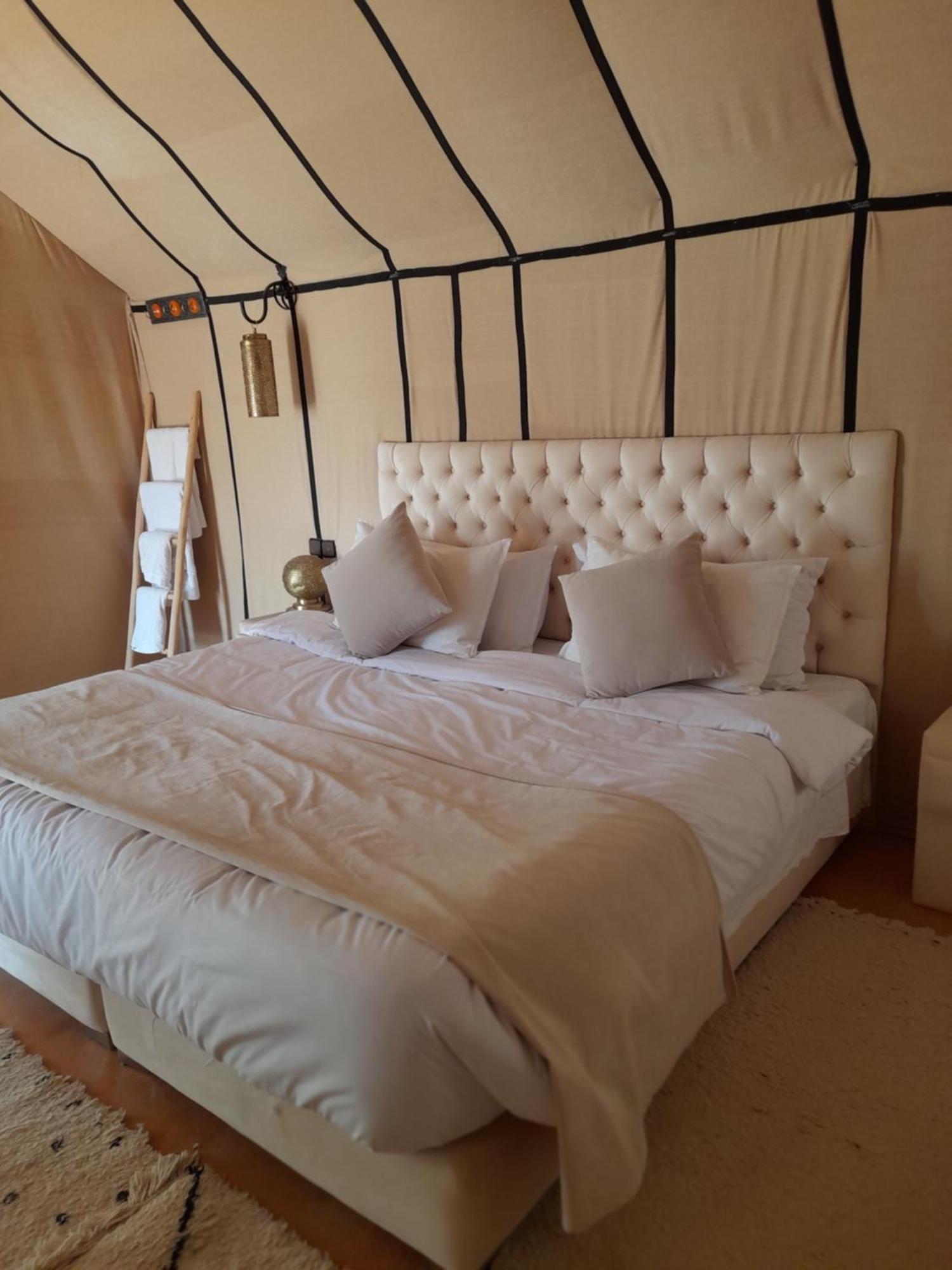 Tourza Desert Camp "Tents With Heating" Merzouga Eksteriør bilde